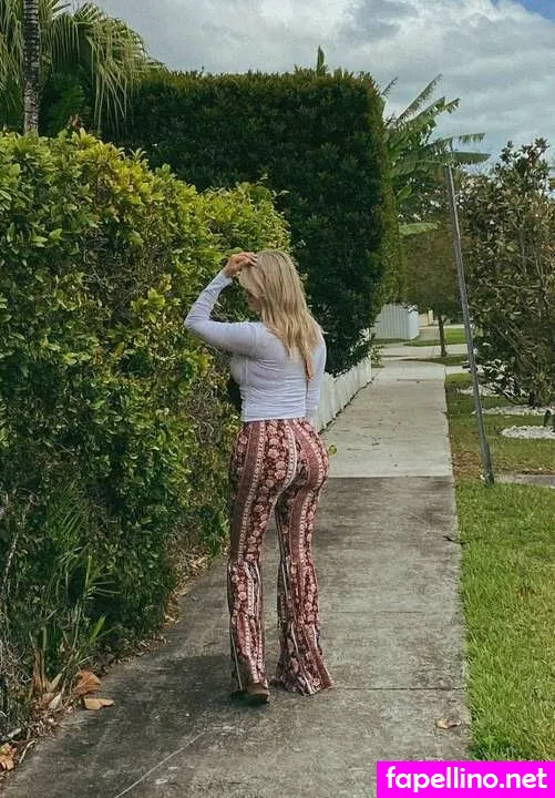 emilyyjaneee, just-peachyyy Nude Leaked OnlyFans Photo #ecij8shQZk