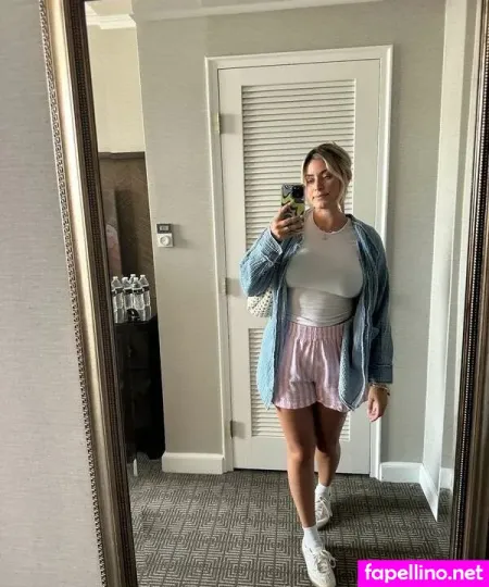 Em Jane OnlyFans Thumbnail #oYiQtxx9J3