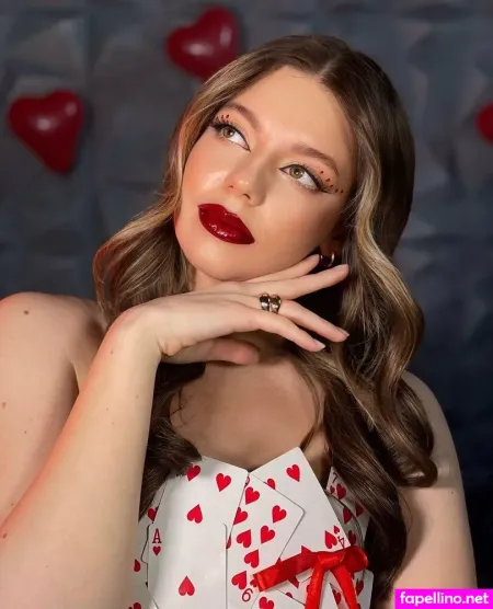 Em Mad OnlyFans Thumbnail #8O128BsBrG