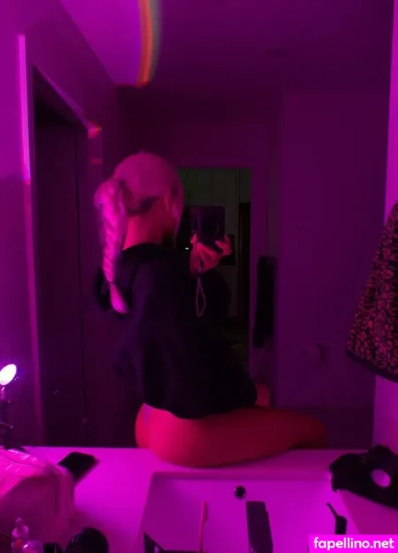 Em Marie3 OnlyFans Thumbnail #JqwWNJ7uma