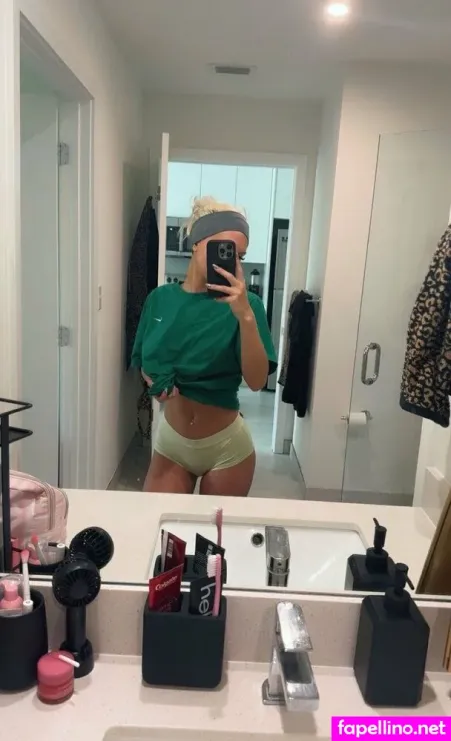 Em Marie3 OnlyFans Thumbnail #oPZcHATAFG