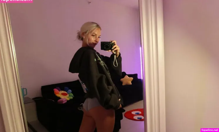 Em Marie3 OnlyFans Thumbnail #yrzvIKkKqg