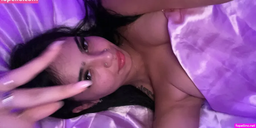 Em1lina 1 OnlyFans Thumbnail #1IaUawiNUe