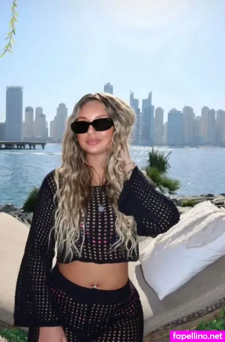 Ema Mic OnlyFans Thumbnail #G9DFOkKHqe