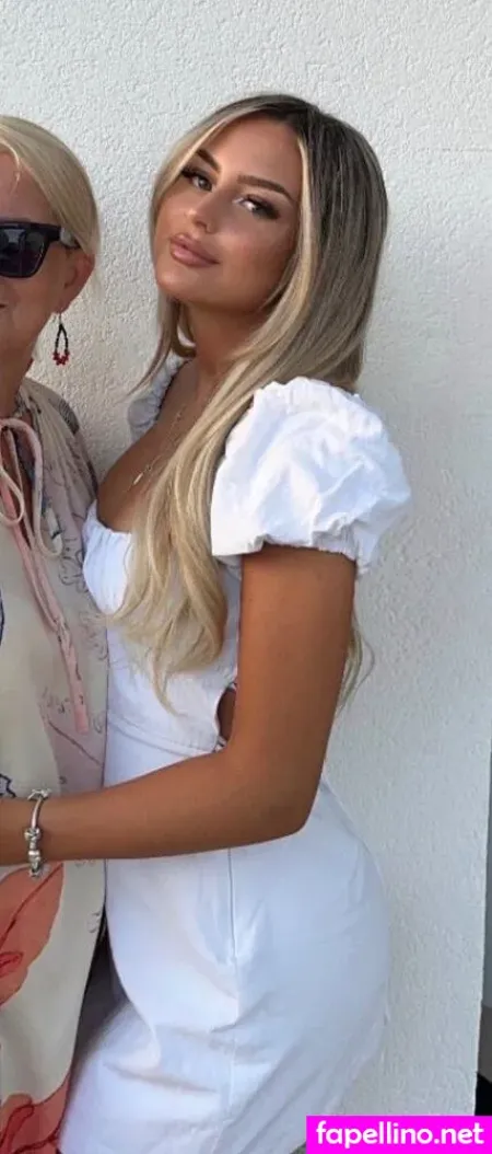 Ema Mic OnlyFans Thumbnail #bS4wrZeekq