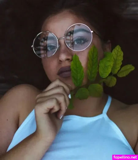 Emalia Genie Safia OnlyFans Thumbnail #HRUDmDgqmo