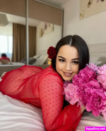 Emalia Lorena 1 OnlyFans Thumbnail #86pnVTH8Zq