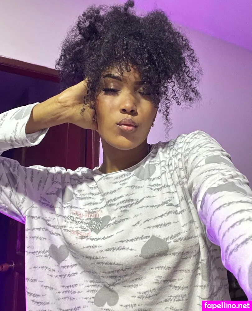 ebonyemmanuella, emanuela.ebony Nude Leaked OnlyFans Photo #QyCpH1y3FB