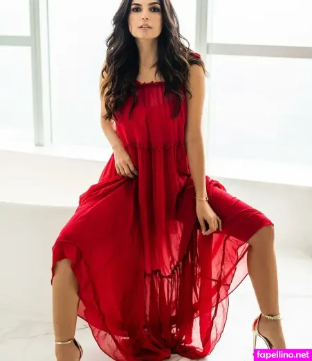 Emanuelle Araujo Main Profile Photo