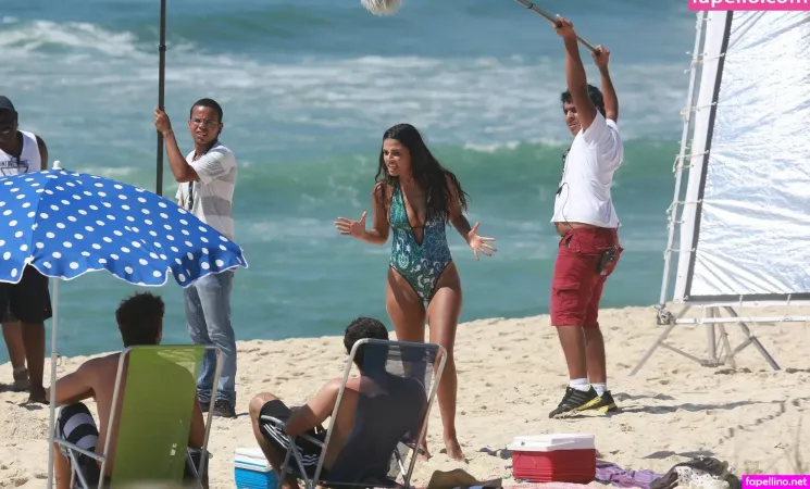 Emanuelle Araujo OnlyFans Thumbnail #MIJEbEL9cg