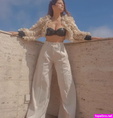 Emanuelle Araujo OnlyFans Thumbnail #PIJBJGmVzF