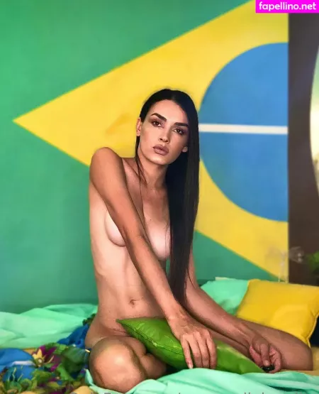 Emanuellebrazilts OnlyFans Thumbnail #1uQHJapZdJ