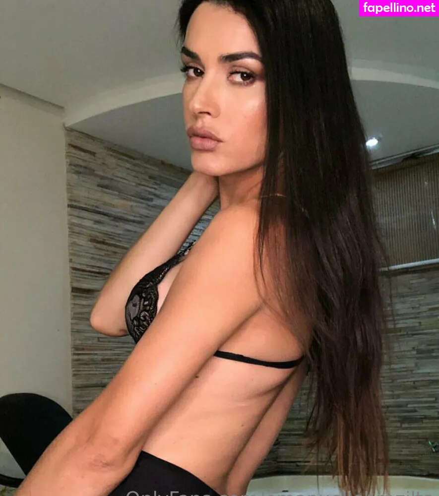 emanuellebrazilts, emmanuelleguimaraes Nude Leaked OnlyFans Photo #9nz8PqSdrB