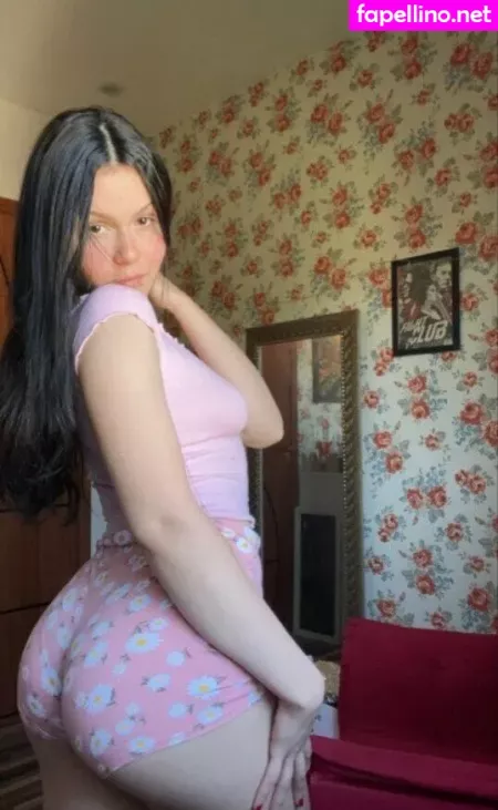 Emanuellemndss OnlyFans Thumbnail #2H9fIUbEhy