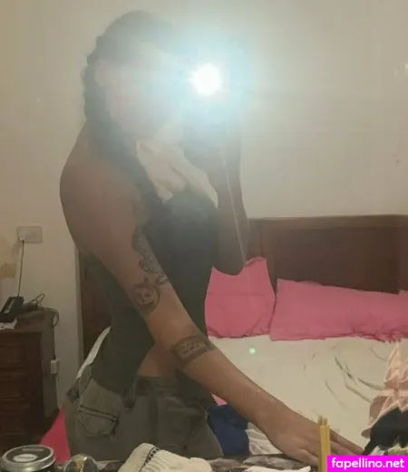 Ember Ems OnlyFans Thumbnail #es5O4DtXH9