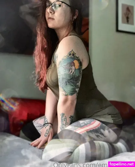 Ember Fyres OnlyFans Thumbnail #WAwIVM7ns5