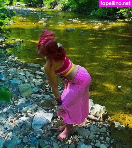 Ember Vail OnlyFans Thumbnail #B4tfCA8HhC