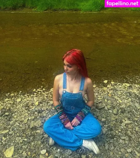 Ember Vail OnlyFans Thumbnail #CQtm1mKv2X