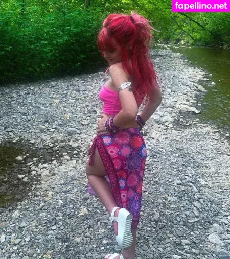 Ember Vail OnlyFans Thumbnail #QfPThL1yhd