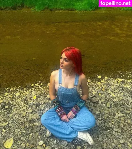 Ember Vail OnlyFans Thumbnail #Zx2xYWuYBH