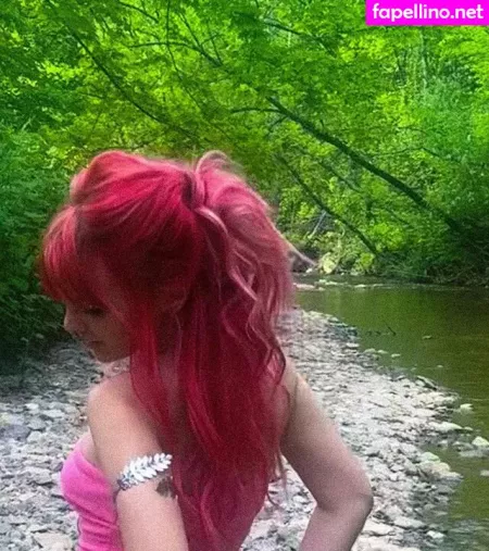 Ember Vail OnlyFans Thumbnail #dAbOPtrLZv