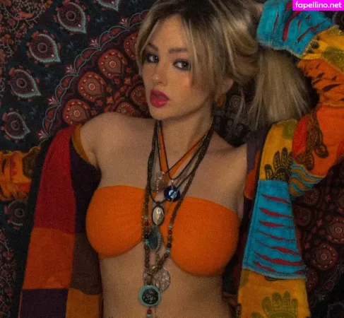 Ember Vail OnlyFans Thumbnail #ezhQnbgeTU