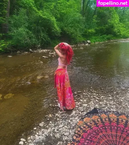 Ember Vail OnlyFans Thumbnail #lBbzp9vCWk