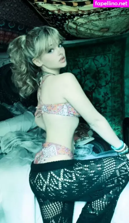 Ember Vail OnlyFans Thumbnail #xL7aeezQqX