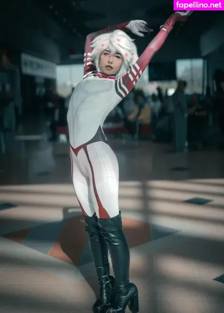 Ember Wolf 1 OnlyFans Thumbnail #8nnyK1E6rk