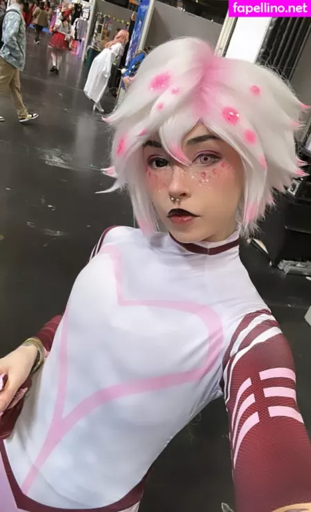 Ember Wolf 1 OnlyFans Thumbnail #GOYHxXTMOq