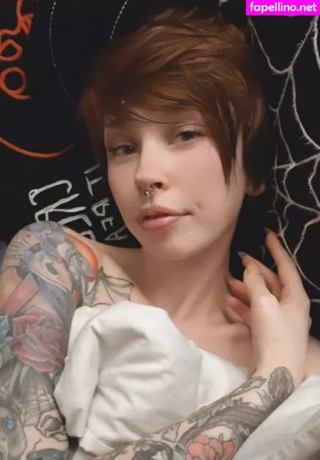 Ember Wolf 1 OnlyFans Thumbnail #bp4fKYoPoJ