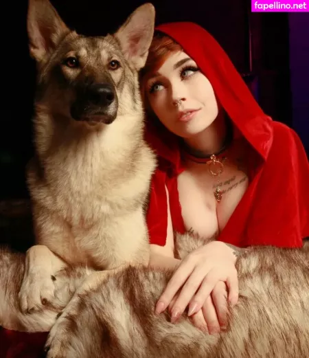 Ember Wolf 1 OnlyFans Thumbnail #fzemw7hsdq