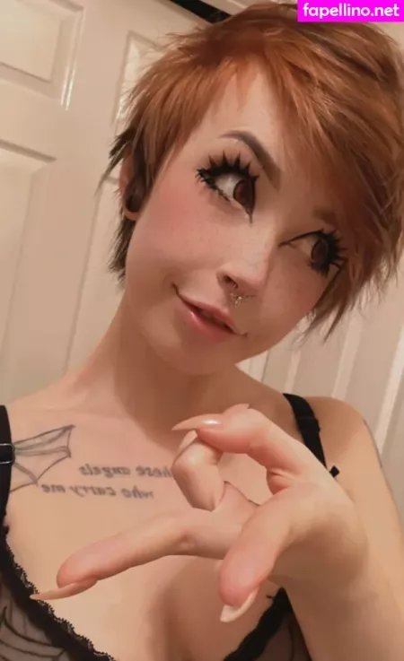 Ember Wolf 1 OnlyFans Thumbnail #nD5QctGpW5