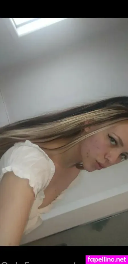 Ember501 OnlyFans Thumbnail #k0HGZs018I