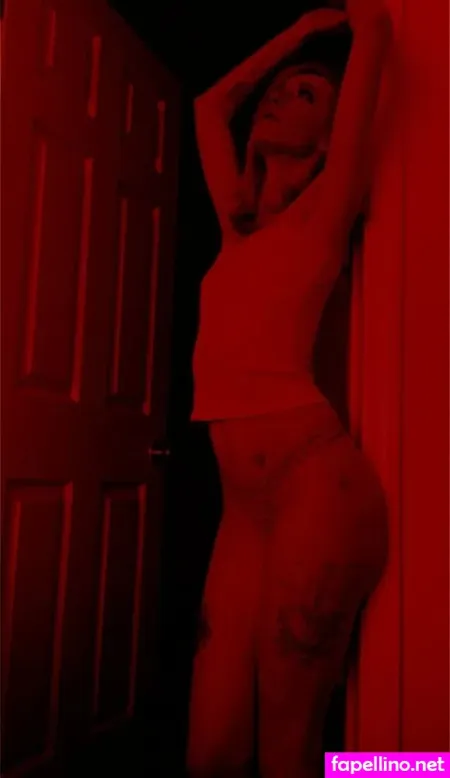 Emberamor OnlyFans Thumbnail #Fl4MSskFVl