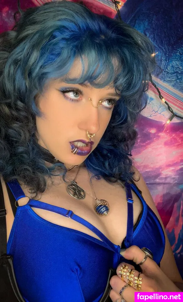 emberann420 Nude Leaked OnlyFans Photo #edsthGCm43