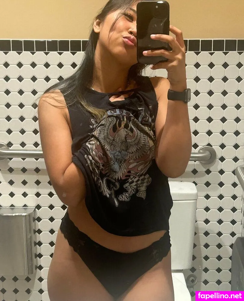 embercrystal, iamamberkrystal Nude Leaked OnlyFans Photo #OAtmy7Evt5