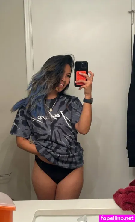 Embercrystal OnlyFans Thumbnail #rV15sohV8U