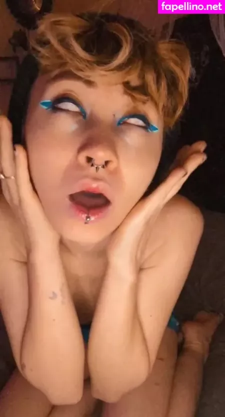 Emberetsuko OnlyFans Thumbnail #Aob99aHwRG