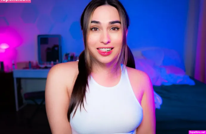 Emberfieravip OnlyFans Thumbnail #zH0LDMiqsB