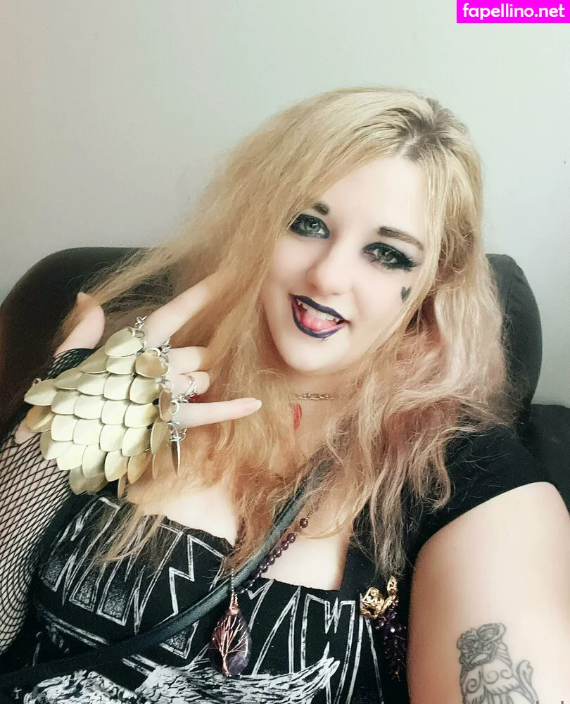 emberdarling, embergemini Nude Leaked OnlyFans Photo #84KiLpmq3m