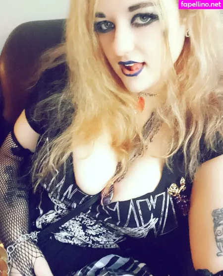 Embergemini OnlyFans Thumbnail #pqwDzoETiU