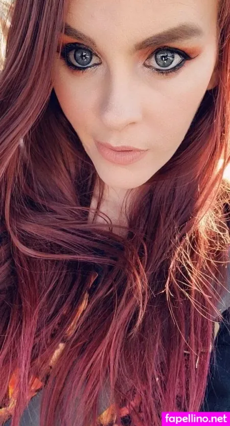 Emberskyefree OnlyFans Thumbnail #uGqnWXqRct