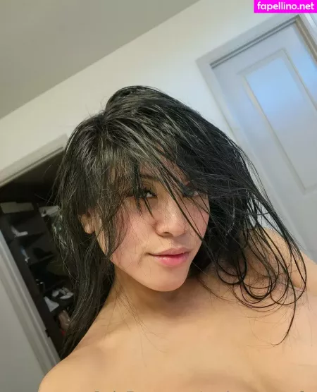 Embersnowsfw OnlyFans Thumbnail #CFyd8HVwOr