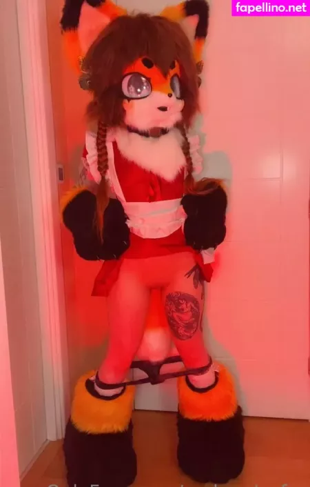 Emberstarfur OnlyFans Thumbnail #wKE5XsFh27