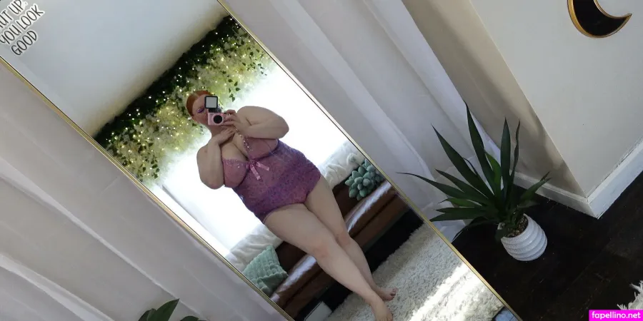 Embersweetss OnlyFans Thumbnail #cc84uC2Zqu