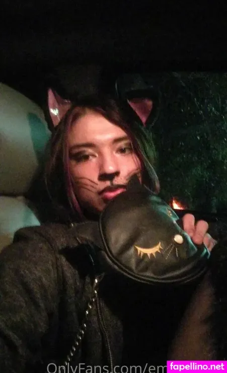 Emberwind OnlyFans Thumbnail #1ATS7ucq20