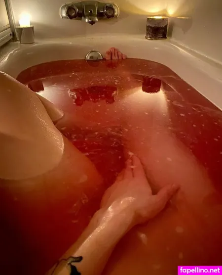 Emberzling OnlyFans Thumbnail #p2433AkYOM