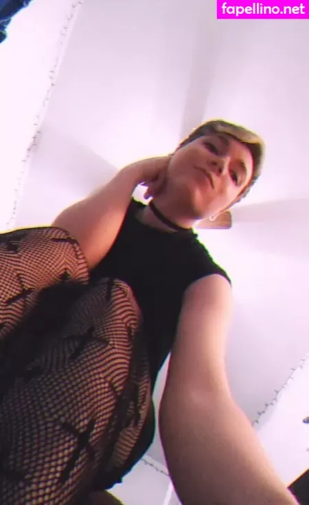 Embitss OnlyFans Thumbnail #X1m9KlUGZn