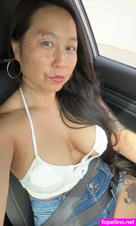 Emelh827 OnlyFans Thumbnail #4xGnMmSJji